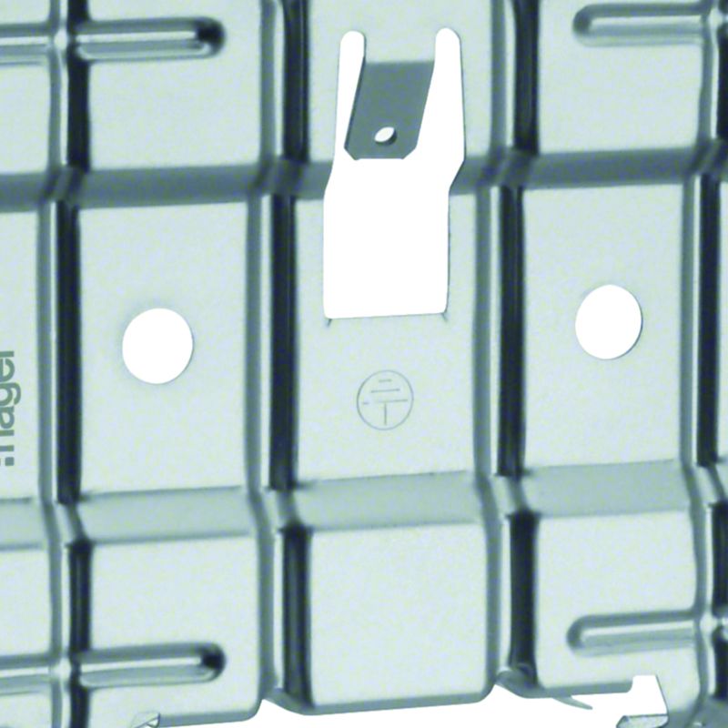 Borne de terre universelle p goulotte encastrée BKIS simple haut épais 12,5 mm G2401